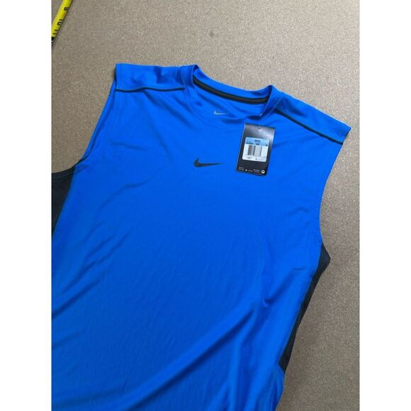 Nike Men's Dri-Fit Blue Sleeveless‎ Muscle Shirt Size XL - Picture 1 of 6